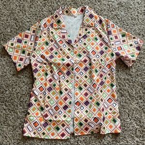Geometric button up short sleeve